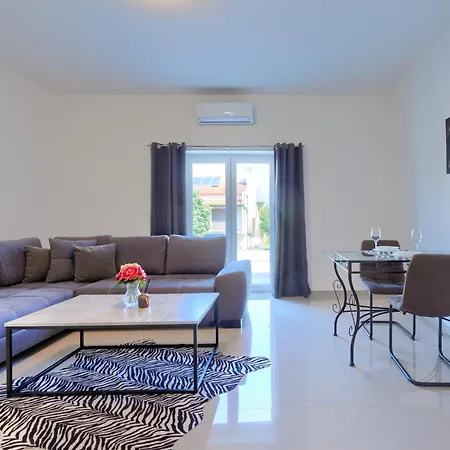 Amra-3 By Interhome Apartment