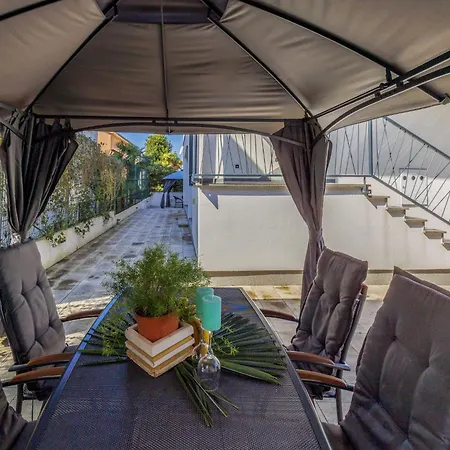 Amra 3 By Interhome Апартаменты